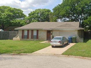 5413A Queens Ct, Lake Dallas, TX 75065