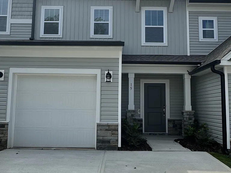 15 Saltford Ln #1 — Photo 1