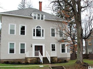 32 Pennsylvania Ave, Lakewood, NY