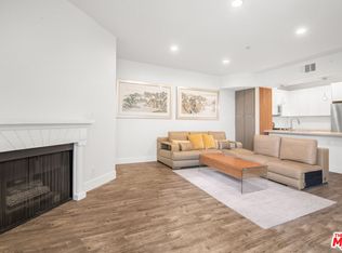 620 S Gramercy Pl APT 317, Los Angeles, CA 90005