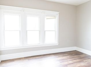 601 E 2nd Ave #1, Mitchell, SD 57301