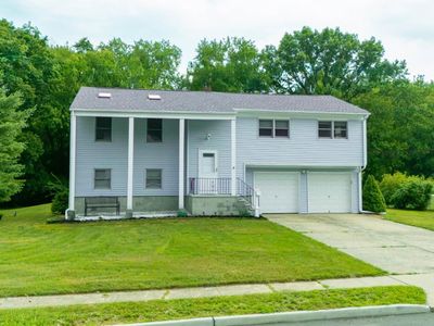 47 Inwood Dr, Milltown, NJ, 08850
