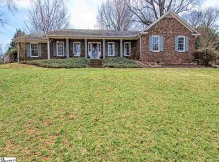 105 Oakfern Dr, Simpsonville, SC 29681