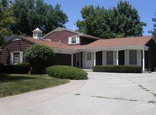 730 Flaxmill Rd, Huntington, IN 46750