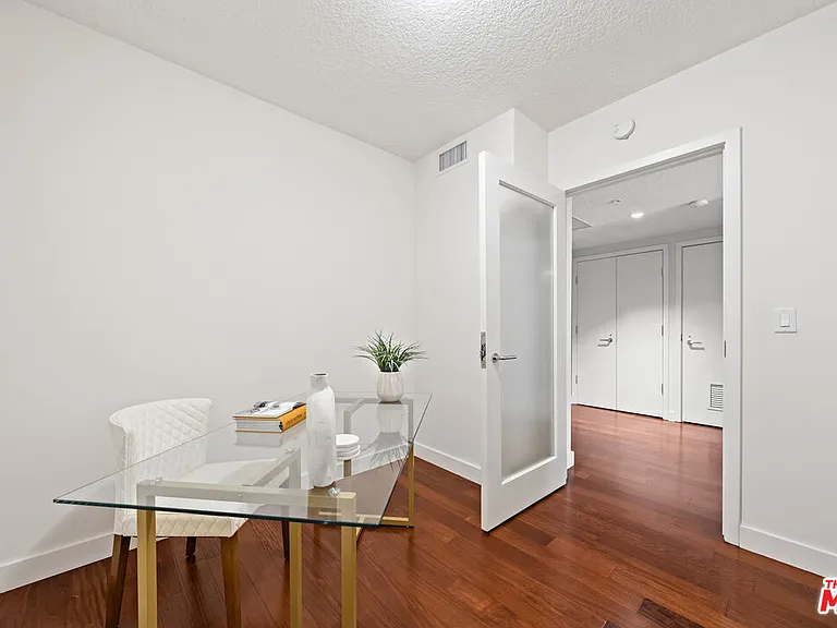 3141 Michelson Dr #1506 — Photo 34