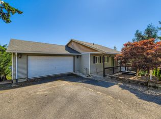 743 SE Forest Glen Rd, Estacada, OR 97023