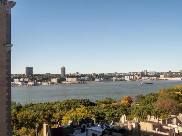 320 West 76th Street image 15 of 20