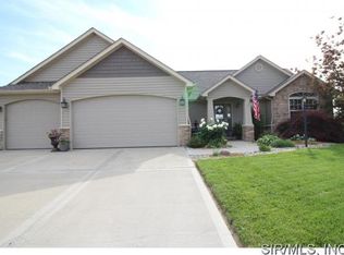 6978 Augusta Dr, Glen Carbon, IL 62034