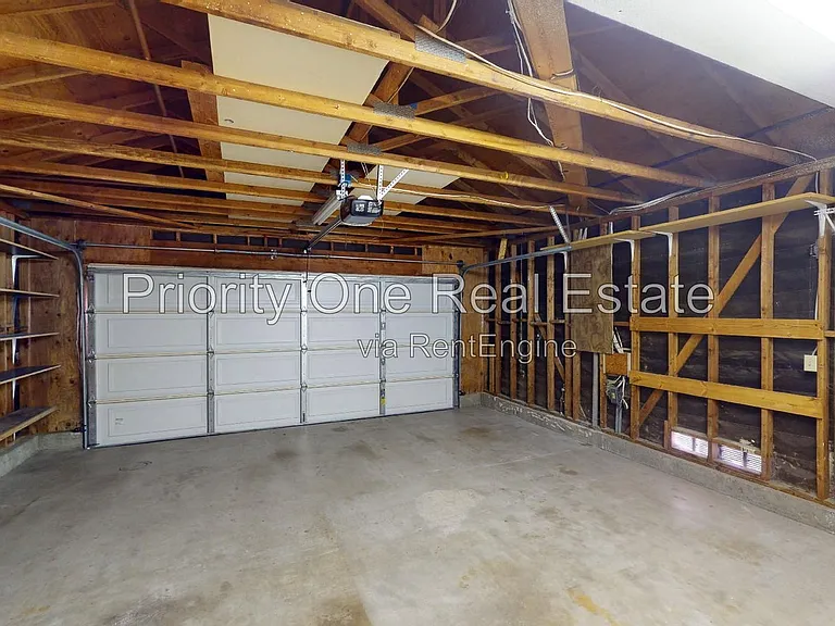 12441 Kestrel St — Photo 23