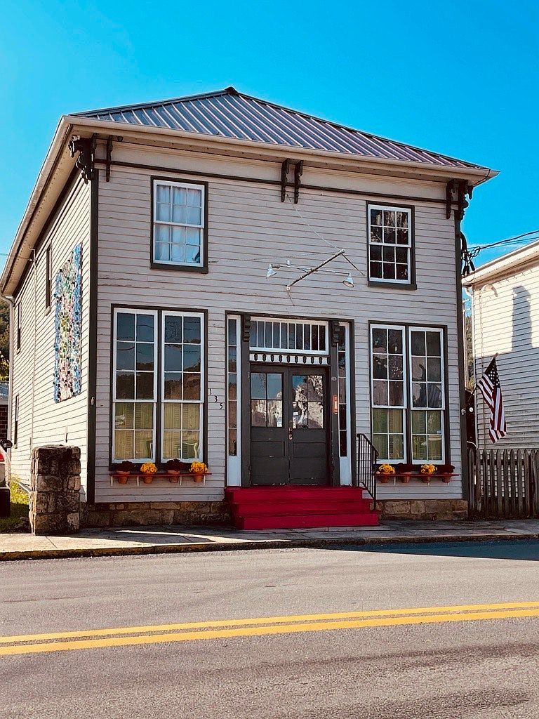 135 W Main St 1, Wardensville, WV 26851 Zillow