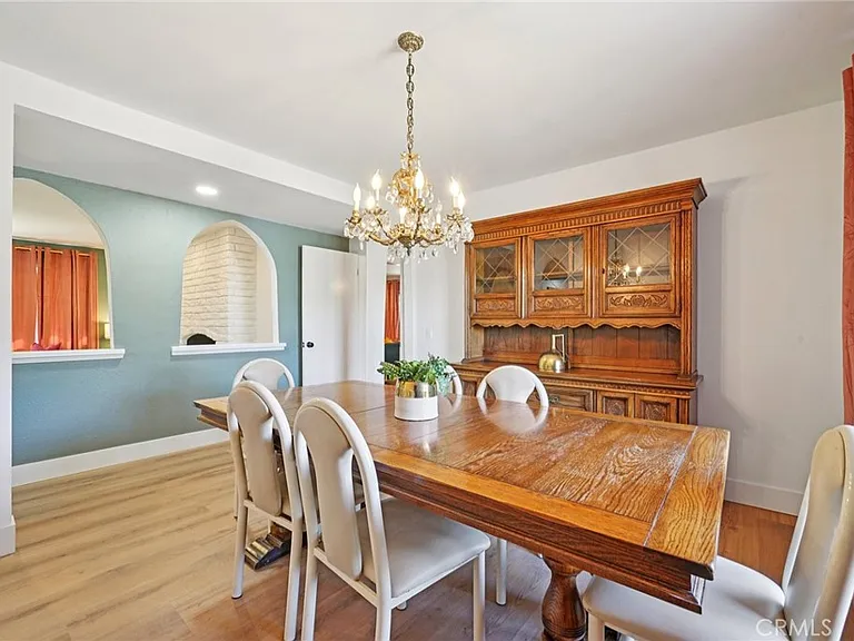 1500 Country Club Dr — Photo 13