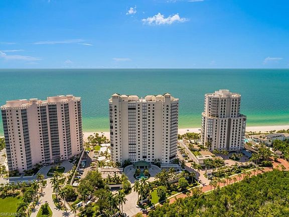 2nd image of 8473 Bay Colony DR #304