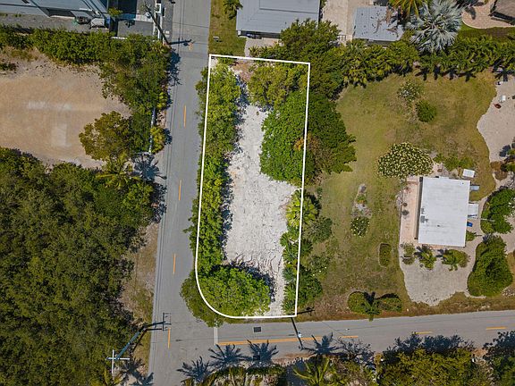5th image of 0 Seaside Ave