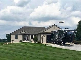 560 E Bellefontaine Rd, Pleasant Lake, IN 46779