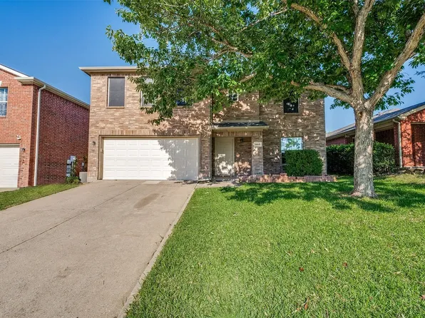 1665 Princess Ln, Little Elm, TX 75068