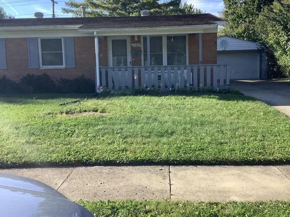203 Delcourt Dr, Springfield, OH 45506