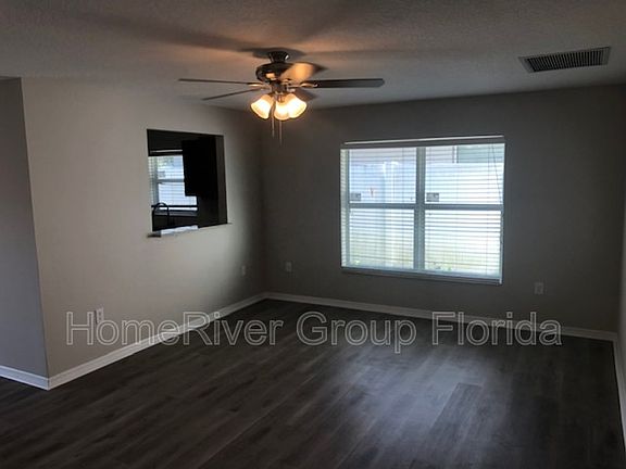 3rd image of 15410 Bama Breeze Pl