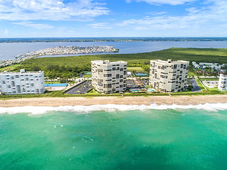 9550 S Ocean Dr #4 — Photo 46