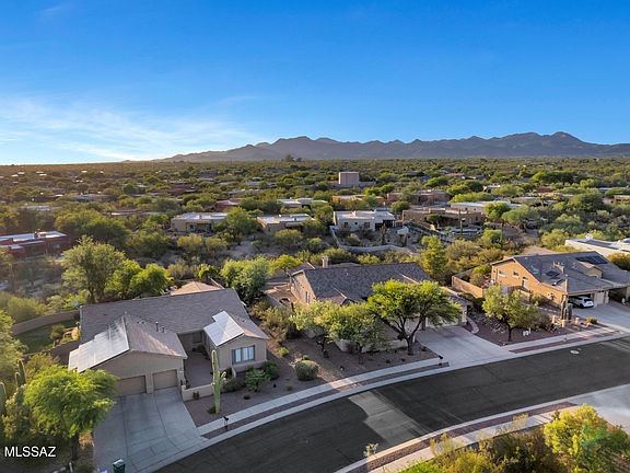 3rd image of 11653 N Desert Holly Dr