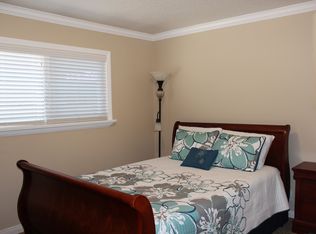 10172 Kamuela Dr, Huntington Beach, CA 92646