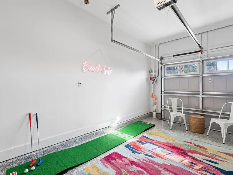 925 2nd Ave #ID1578599P — Photo 30
