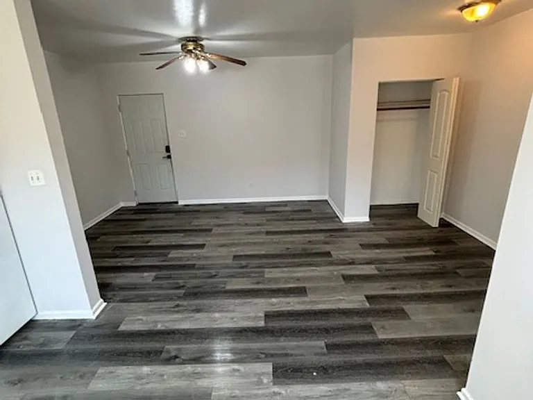 6243 S Ashland Ave — Photo 19