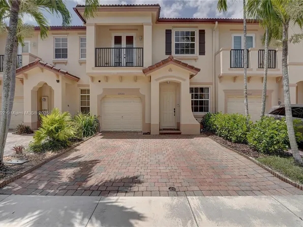 12820 SW 132nd Ter, Miami, FL 33186