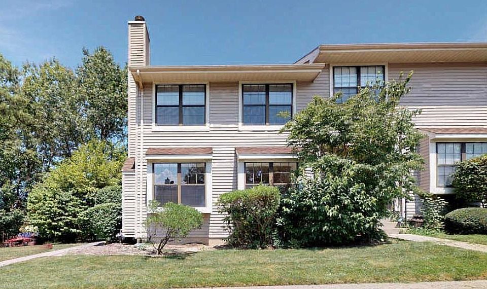 1st image of 2408 Gulfstream Way