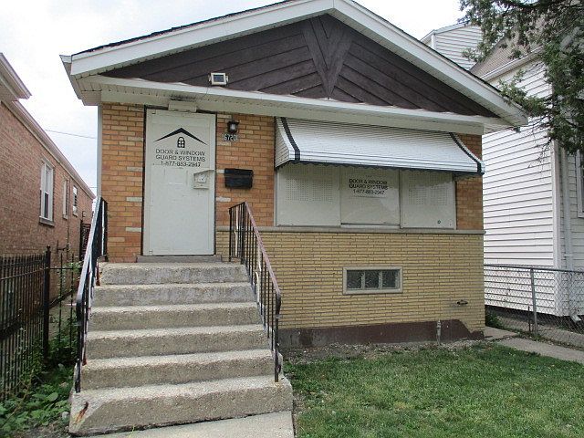 1st image of 6720 S Winchester Ave
