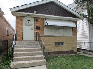 6720 S Winchester Ave, Chicago, IL 60636