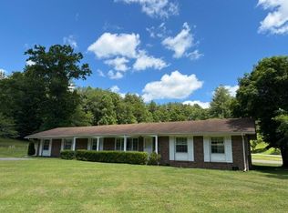1806 Webster Rd, Summersville, WV 26651