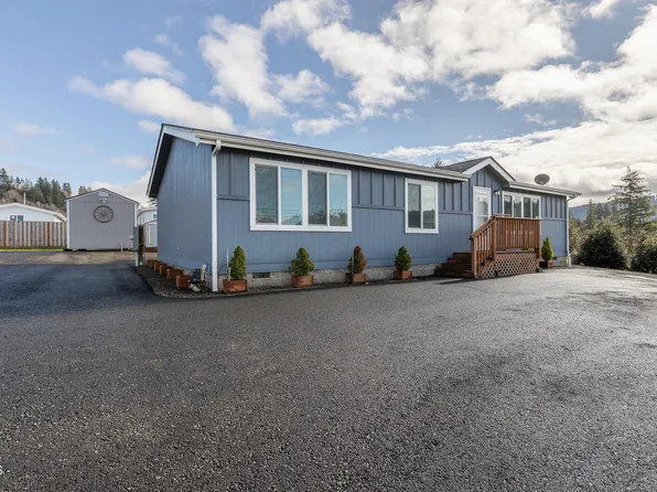 226 N Pony Trail Ln, Otis, OR 97368