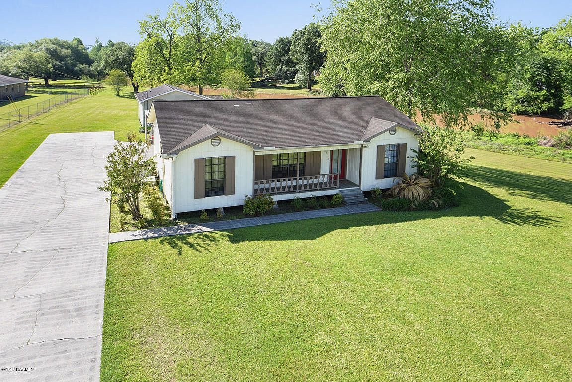 406 E Mills Ave, Breaux Bridge, LA 70517 | Zillow