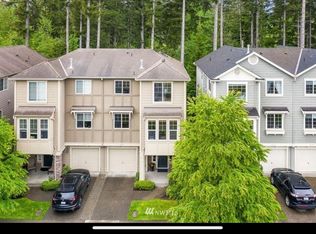 8109 Douglas Ave SE #9, Snoqualmie, WA 98065