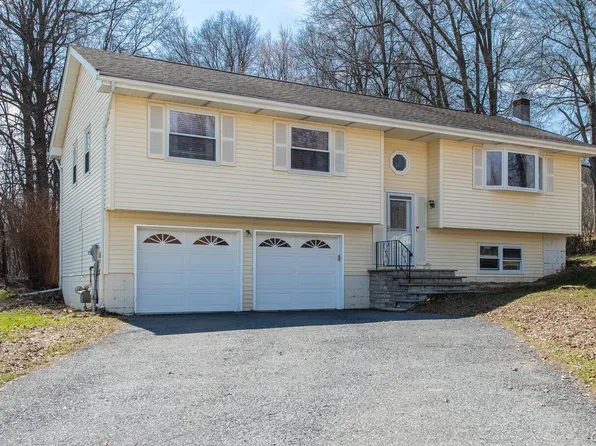 6 Lenny Court, Wappingers Falls, NY 12590