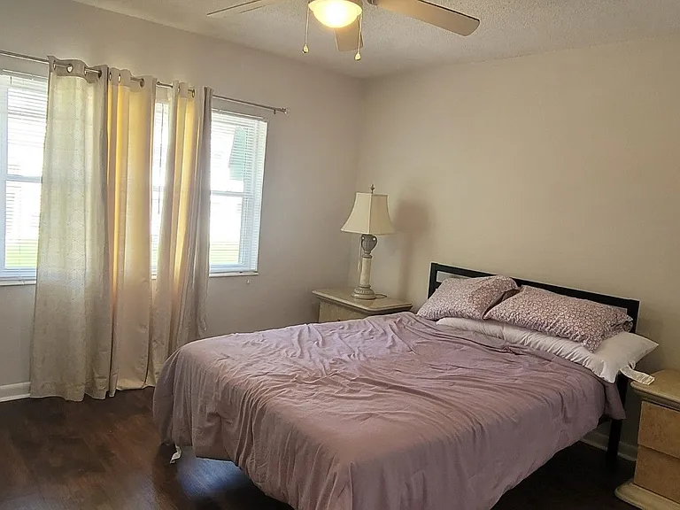 2325 W Pensacola St #116 — Photo 10