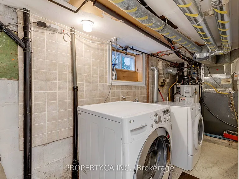 34 Ashbury Ave — Photo 19