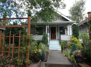 1908 N 46th St, Seattle, WA 98103