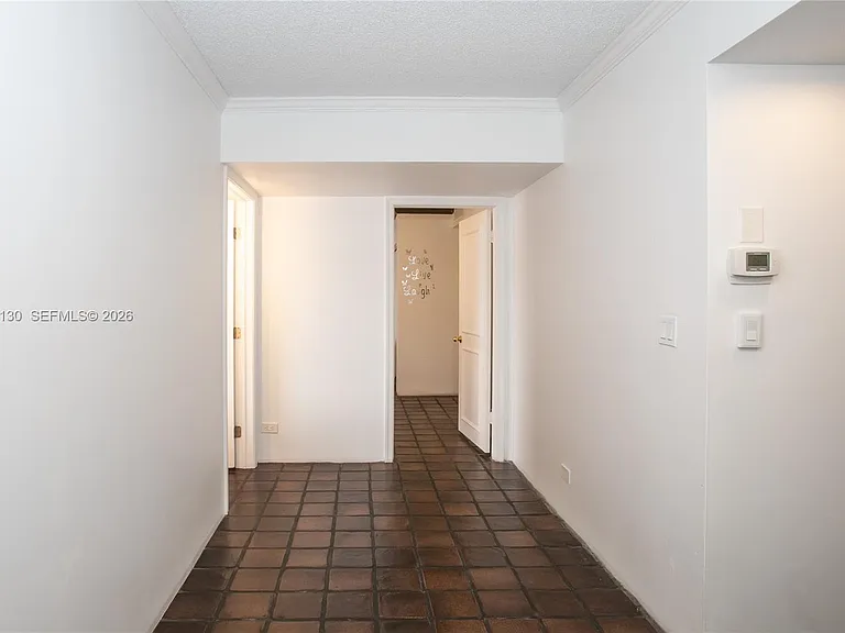 1800 NE 114th St #1207 — Photo 5
