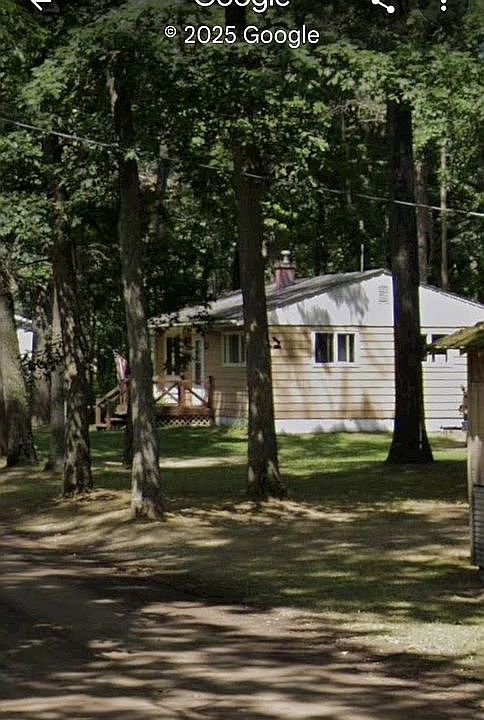 1st image of 8830 N 26th Ave