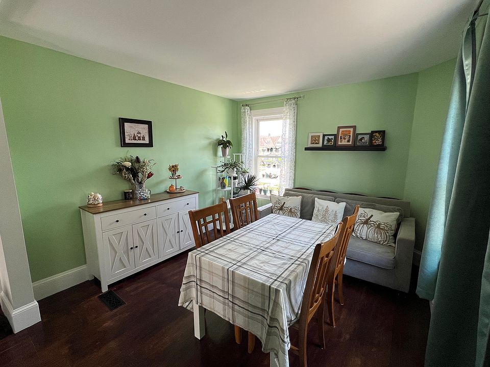 1st image of 150 Grant St #1