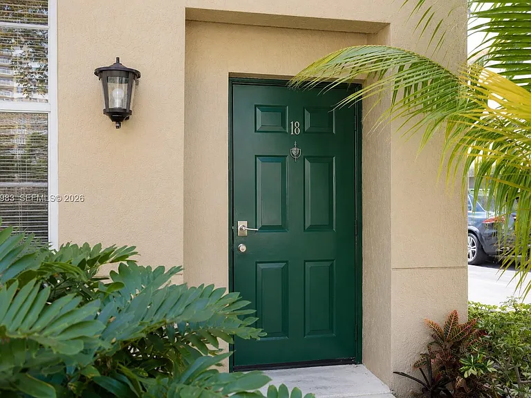 2069 S Ocean Dr #Townhouse 18 — Photo 7
