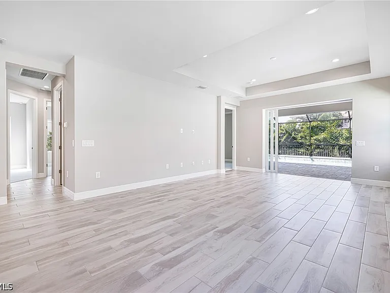 17812 Summerland Key Ct — Photo 8