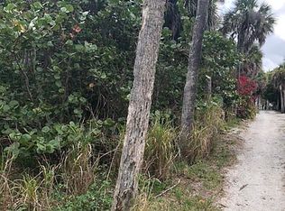 5029 N Beach Rd, Englewood, FL 34223