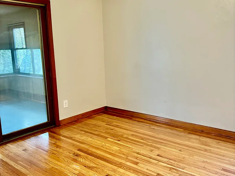 306 Andrews Park Blvd — Photo 4