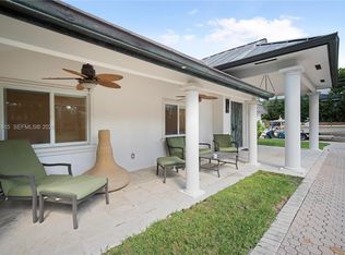 324 Caribbean Rd, Key Biscayne, FL 33149