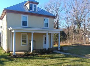 8214 Lees Ridge Rd, Warrenton, VA 20186