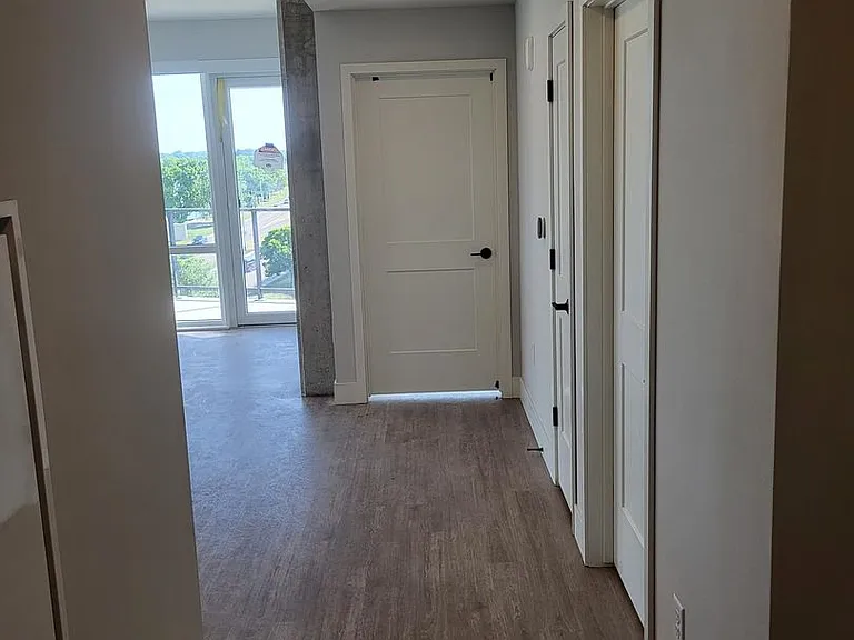 The Adria 179 W. Wilson St. — Photo 97