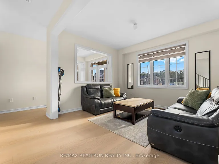 2 Heather Fullerton Ave — Photo 14