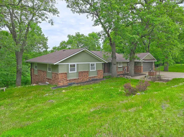 515 Park Rd, Estherville, IA 51334